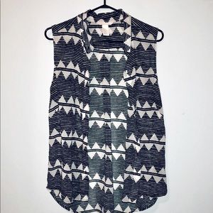 H&M Sleeveless blouse top US size 8